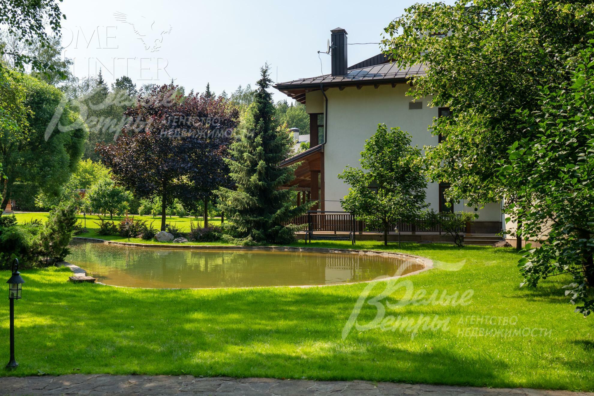 2-этажный коттедж 2 200 м² с отделкой