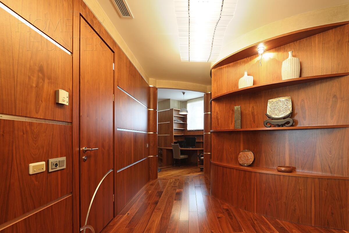 4-КОМН. КВАРТИРА С ОТДЕЛКОЙ 211.6 М² НА 7 ЭТАЖЕ