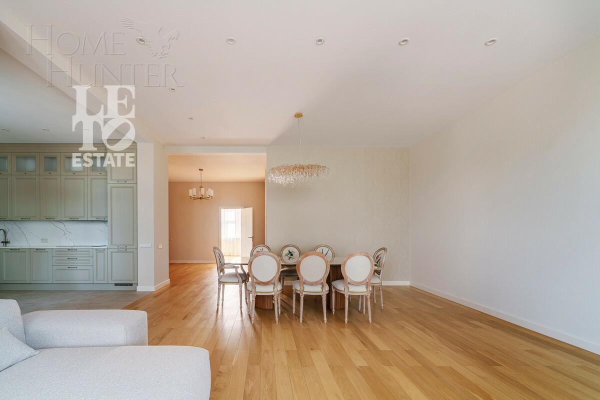 4-КОМН. КВАРТИРА С ОТДЕЛКОЙ 197.3 М² НА 4 ЭТАЖЕ