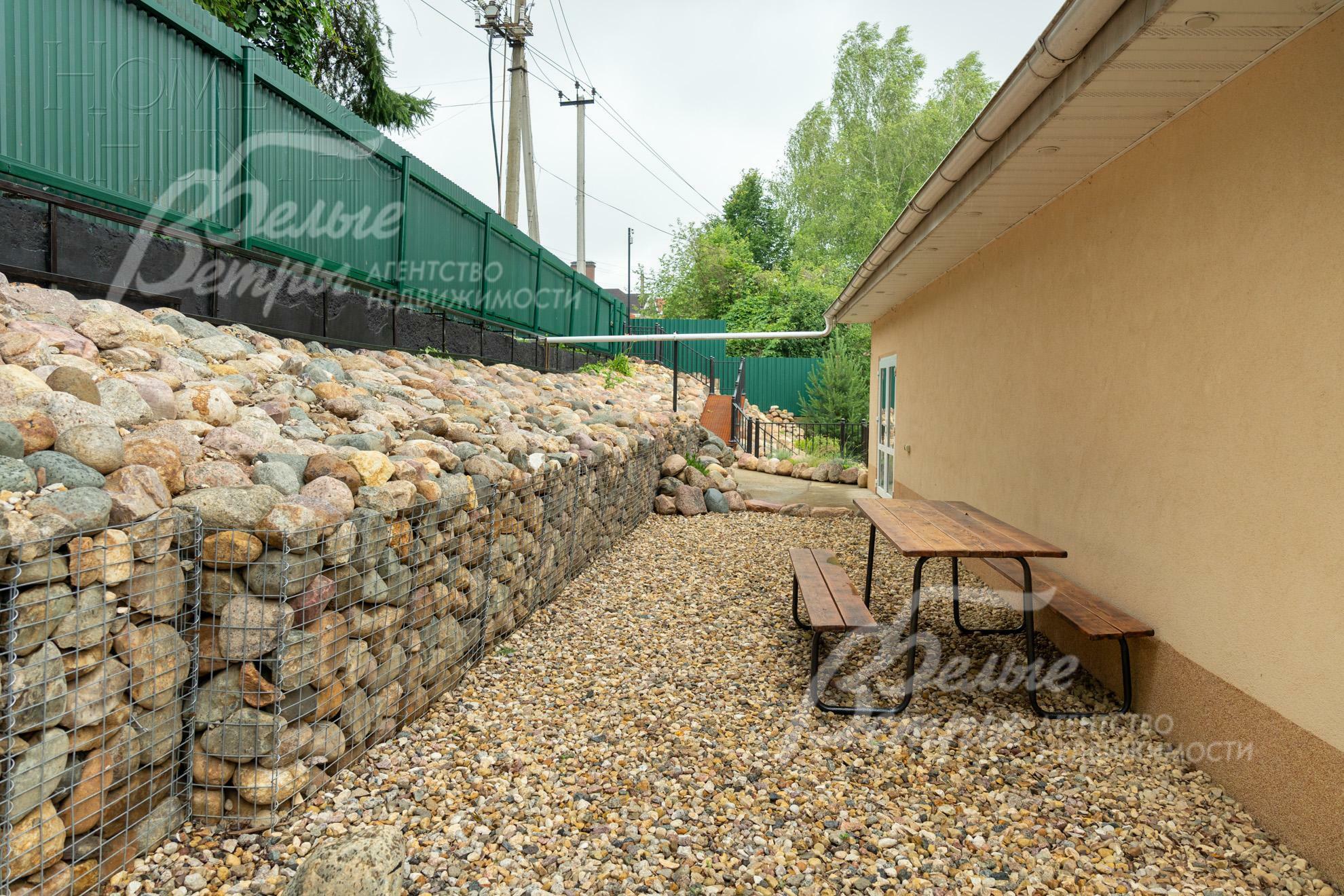 2-этажный коттедж 370 м² с отделкой