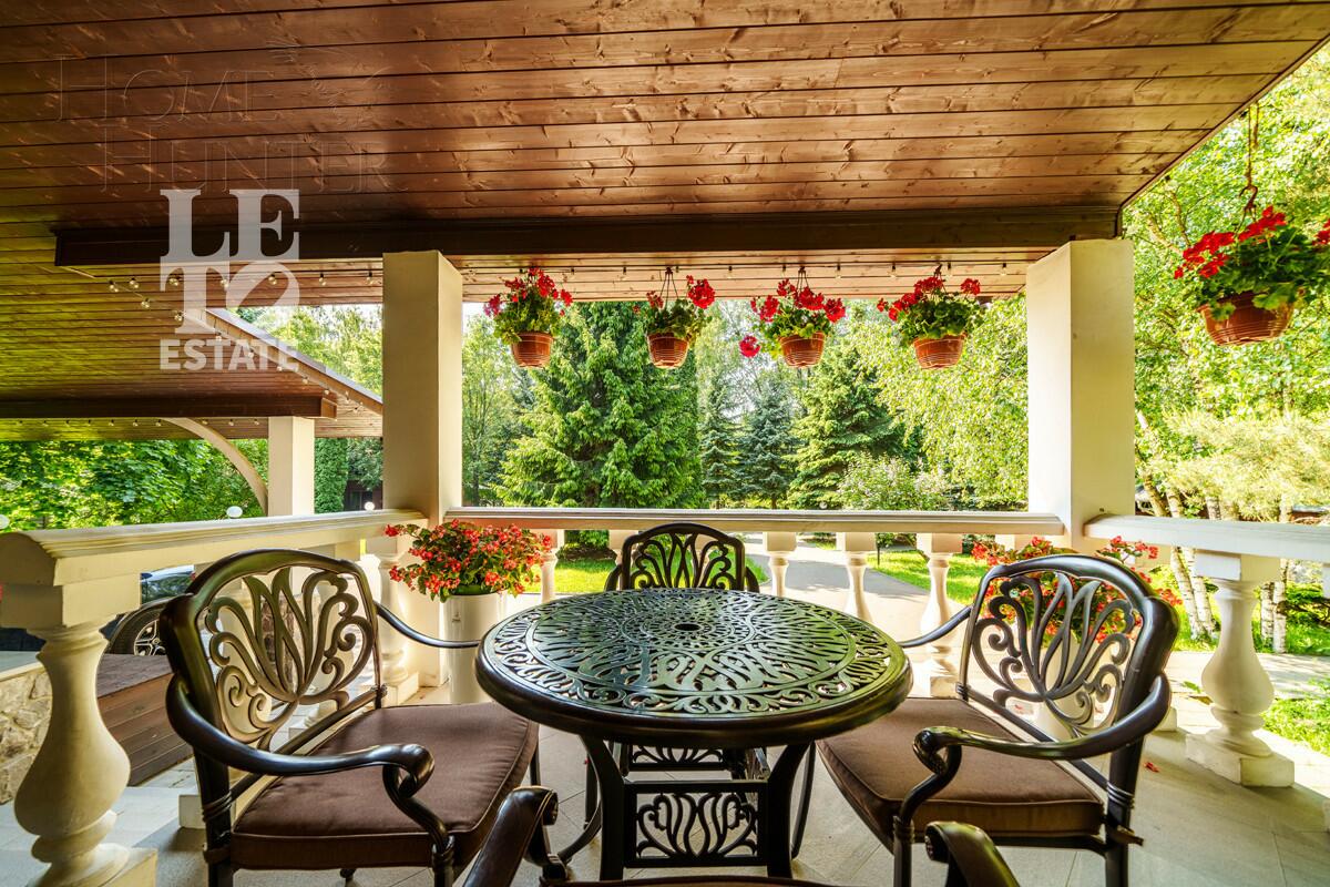 2-этажный коттедж 637 м² с отделкой