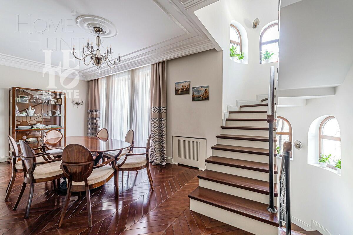 2-этажный коттедж 637 м² с отделкой