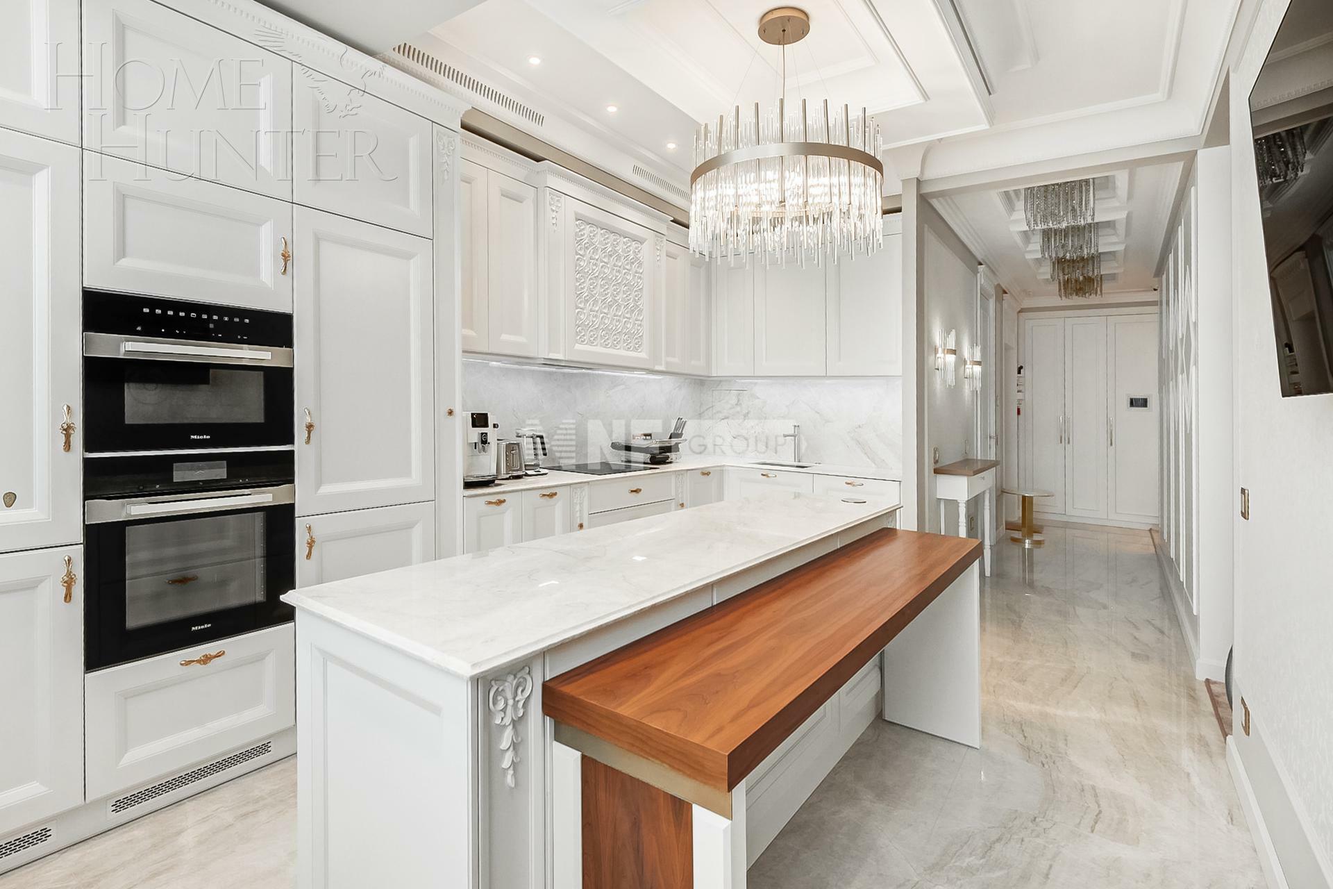 4-КОМН. КВАРТИРА С ОТДЕЛКОЙ 192.9 М² НА 19 ЭТАЖЕ