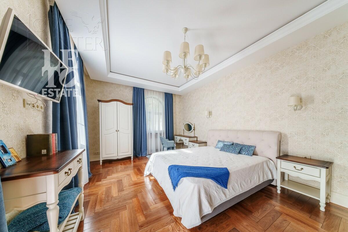 2-этажный коттедж 637 м² с отделкой