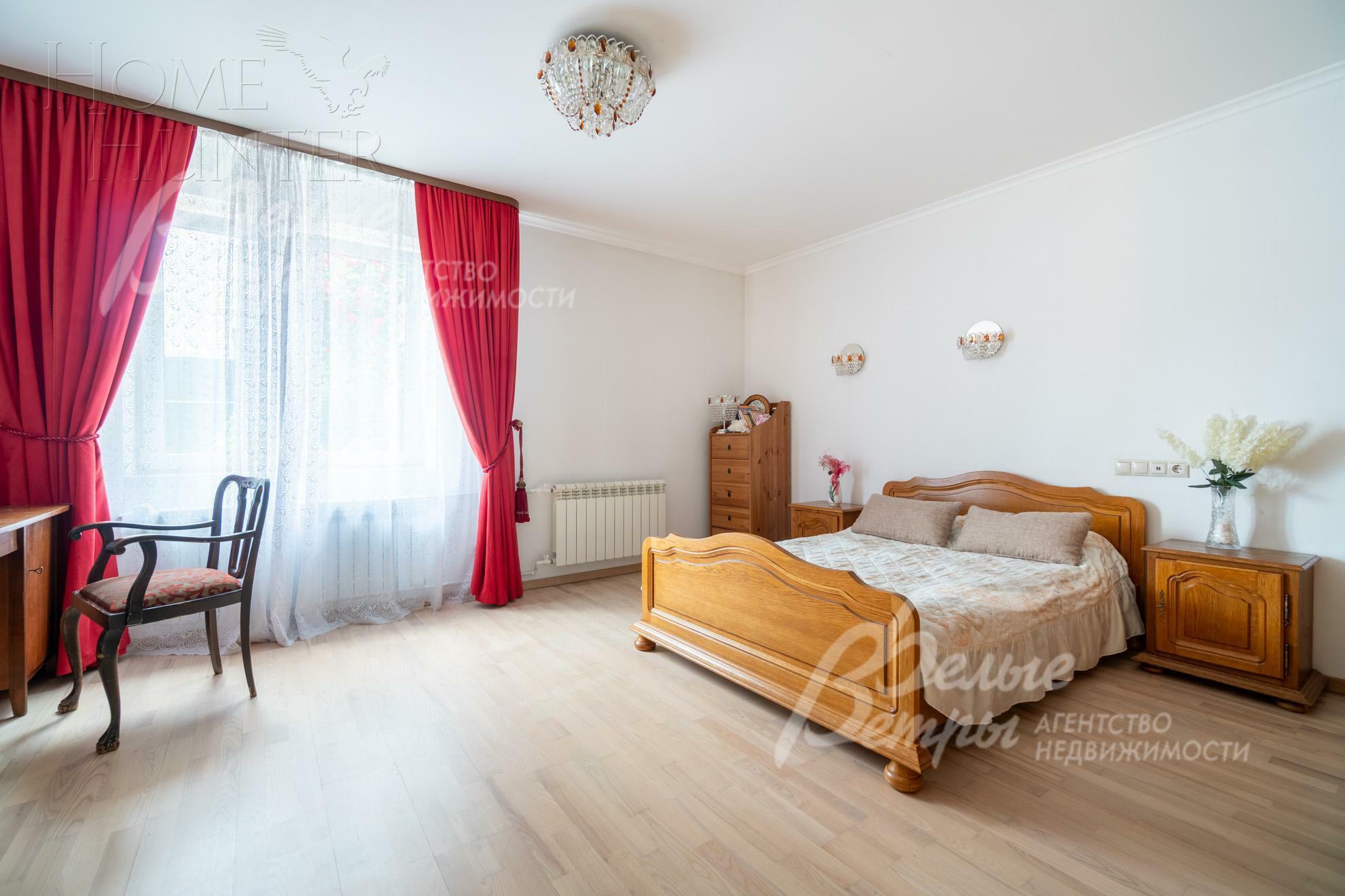 2-этажный коттедж 370 м² с отделкой