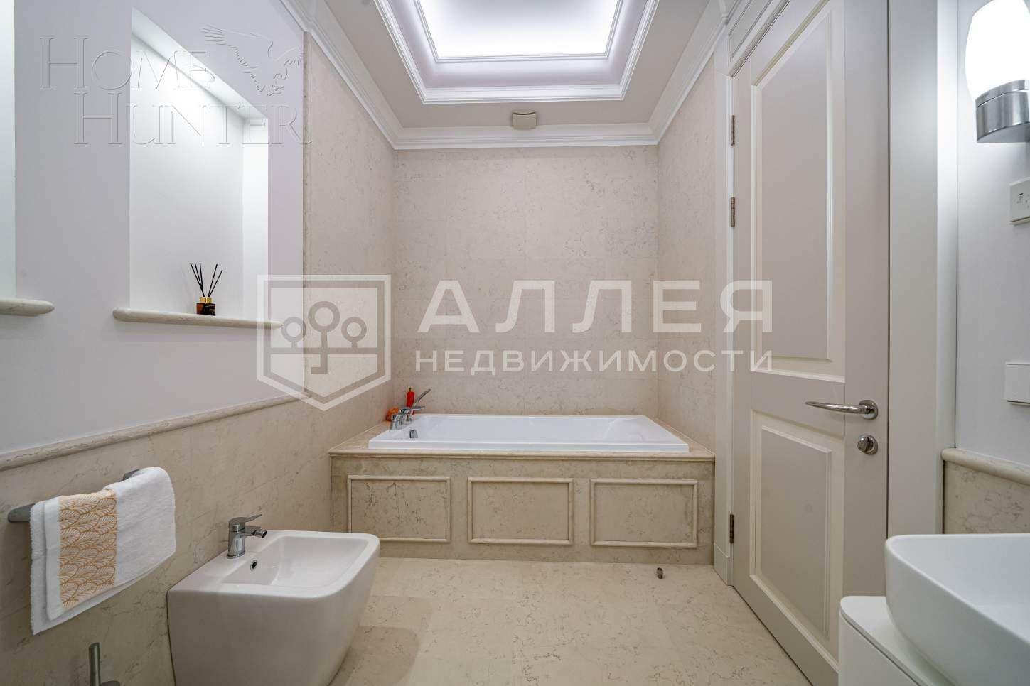 2-этажный коттедж 300 м² с отделкой