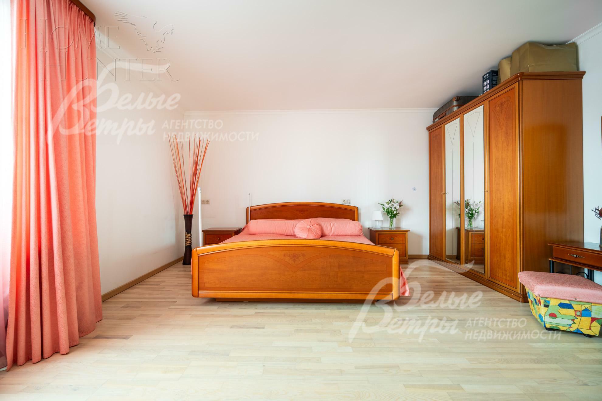 2-этажный коттедж 370 м² с отделкой