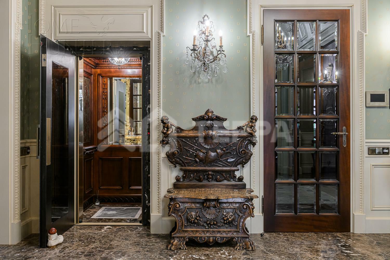 2-этажный коттедж 1 250 м² с отделкой