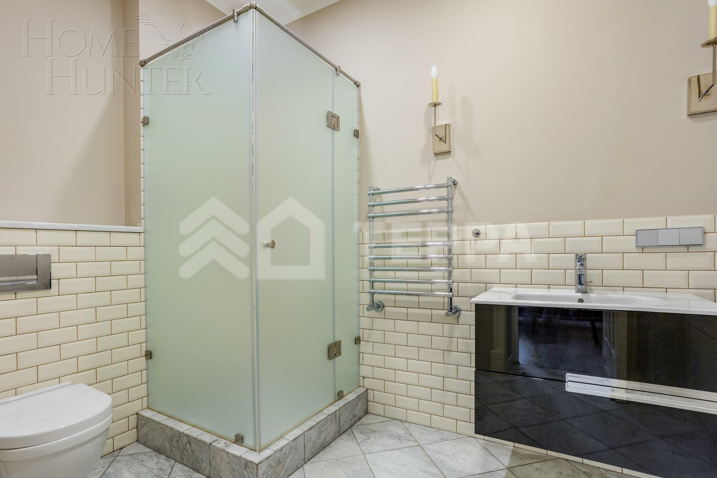 2-этажный коттедж 1 087 м² с отделкой