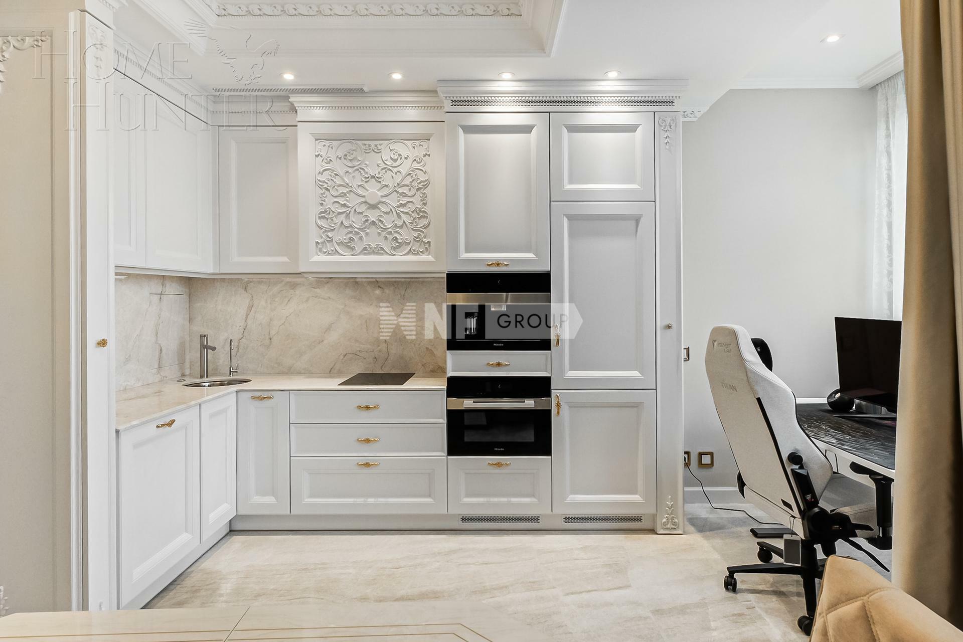 4-КОМН. КВАРТИРА С ОТДЕЛКОЙ 192.9 М² НА 19 ЭТАЖЕ