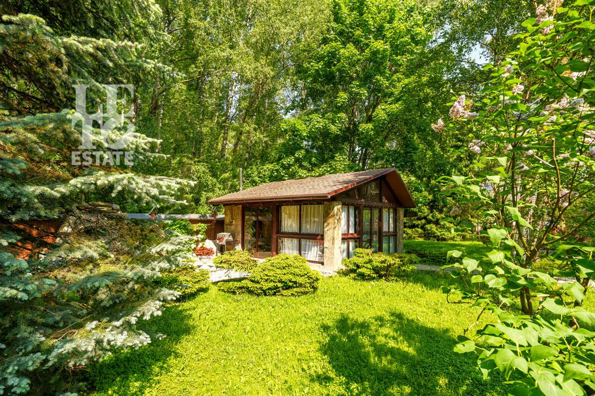 2-этажный коттедж 637 м² с отделкой