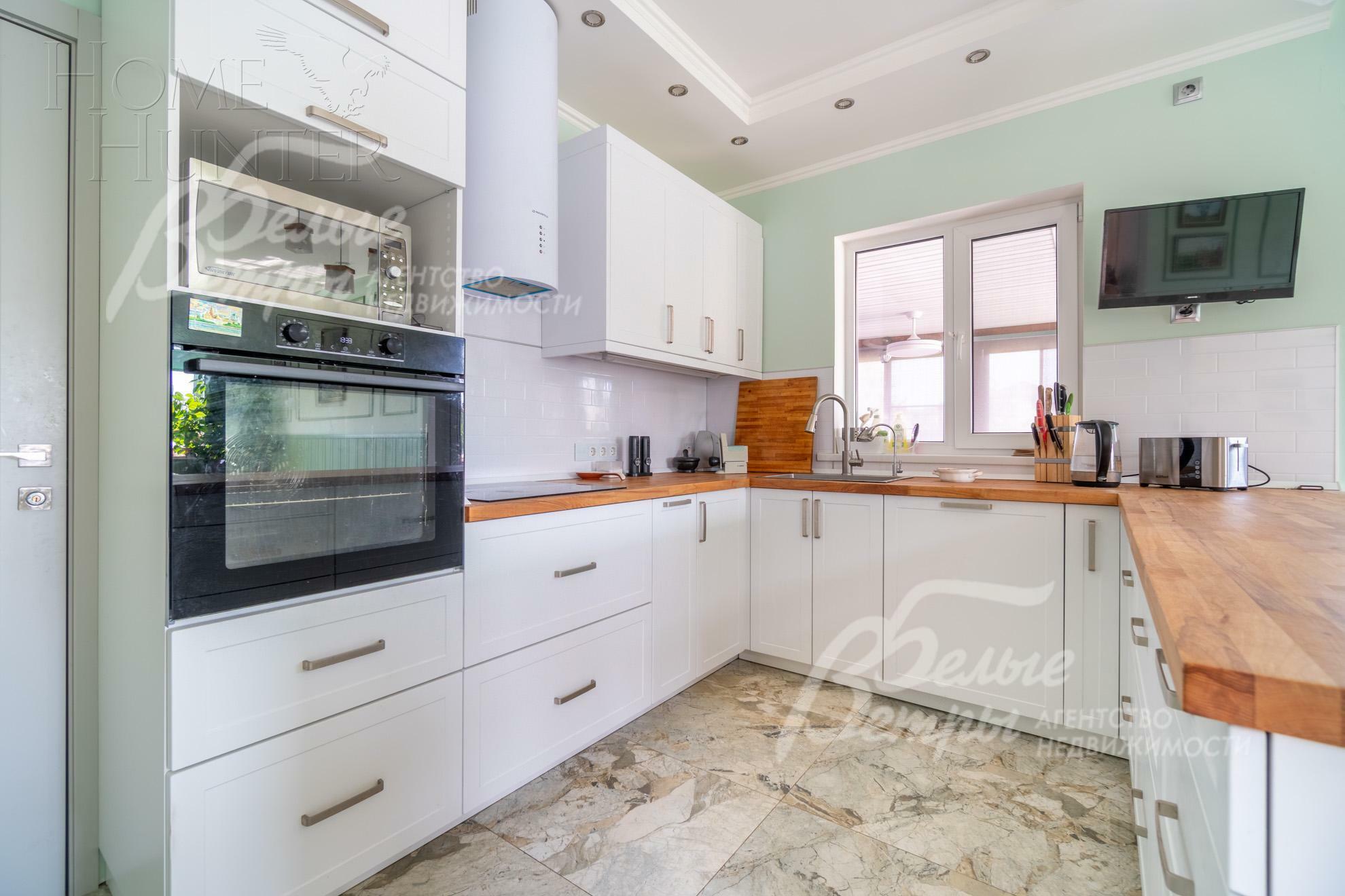 2-этажный коттедж 283 м² с отделкой