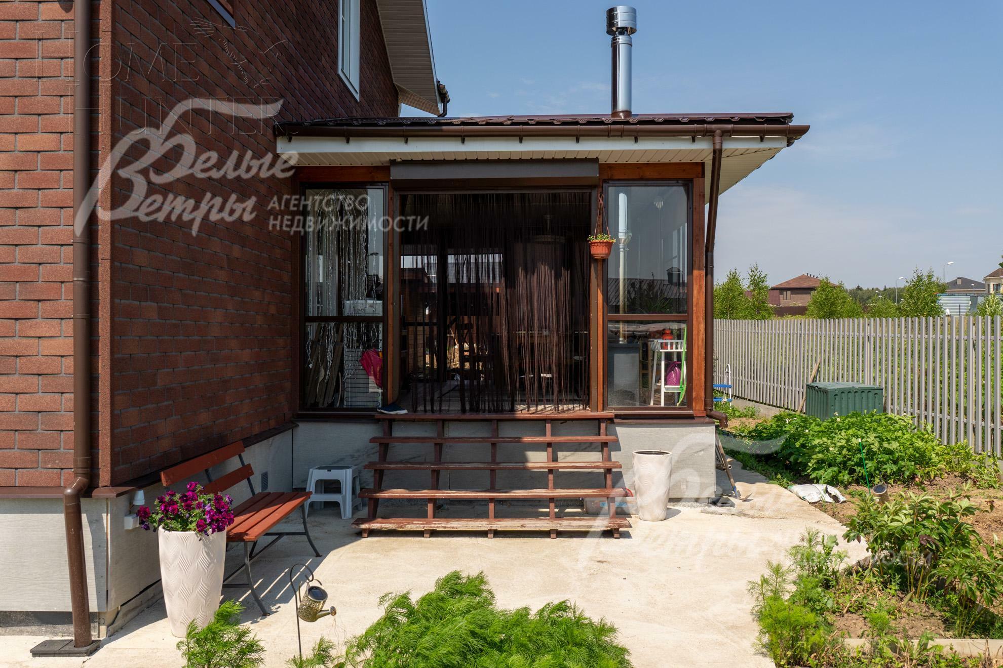 2-этажный коттедж 283 м² с отделкой