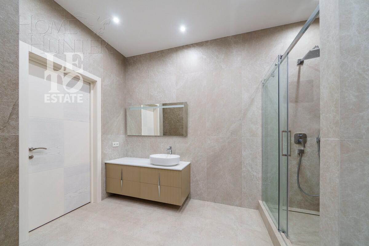 4-КОМН. КВАРТИРА С ОТДЕЛКОЙ 197.3 М² НА 4 ЭТАЖЕ