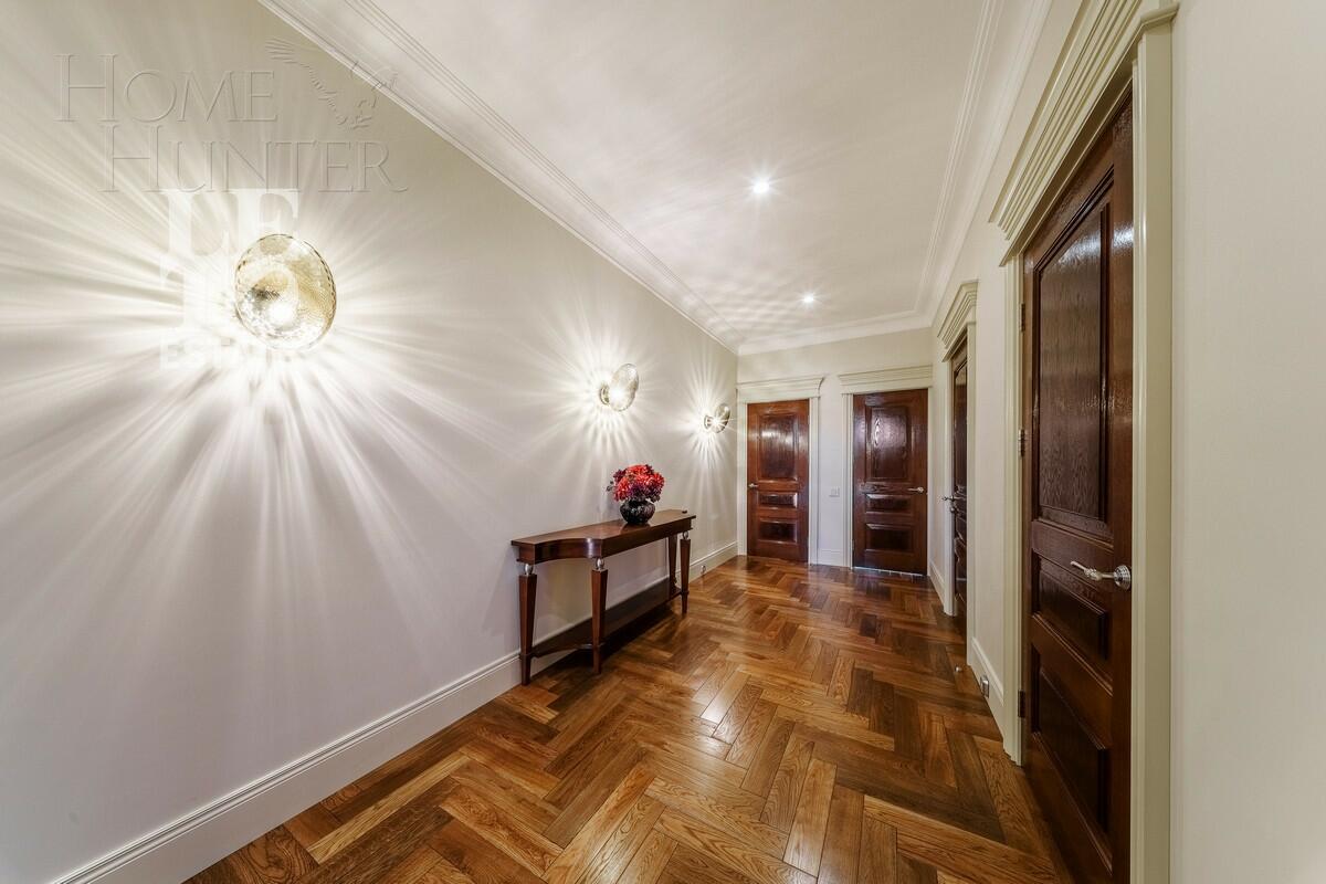 2-этажный коттедж 637 м² с отделкой