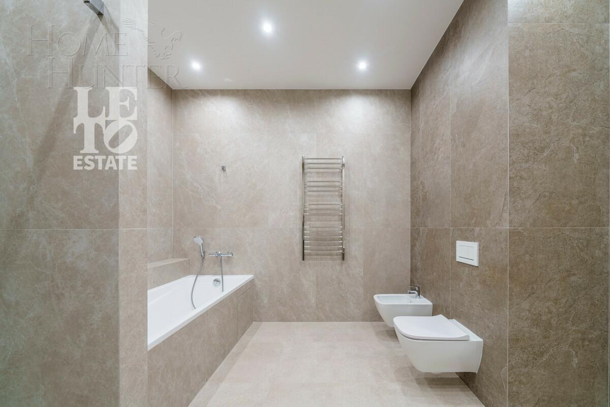 4-КОМН. КВАРТИРА С ОТДЕЛКОЙ 197.3 М² НА 4 ЭТАЖЕ