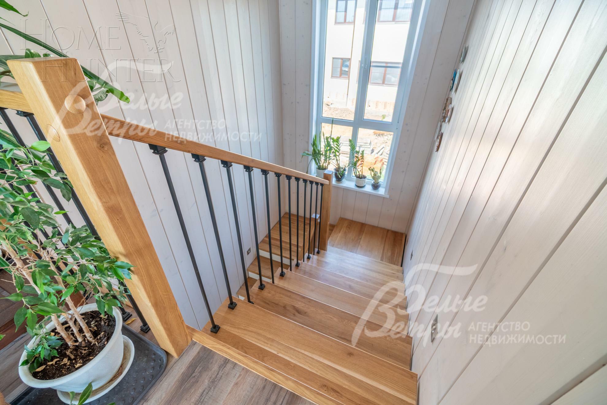 2-этажный коттедж 283 м² с отделкой