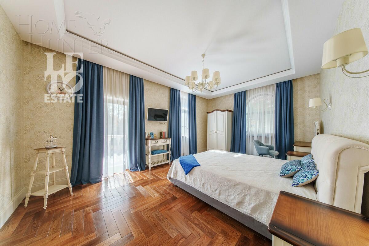 2-этажный коттедж 637 м² с отделкой