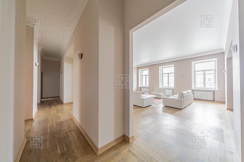 5-КОМН. КВАРТИРА С ОТДЕЛКОЙ 213.7 М² НА 5 ЭТАЖЕ