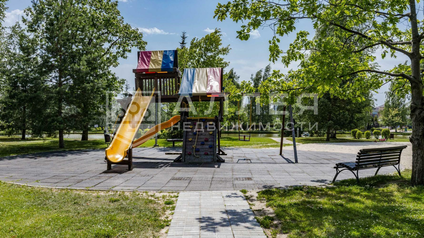 2-этажный коттедж 280 м² без отделки