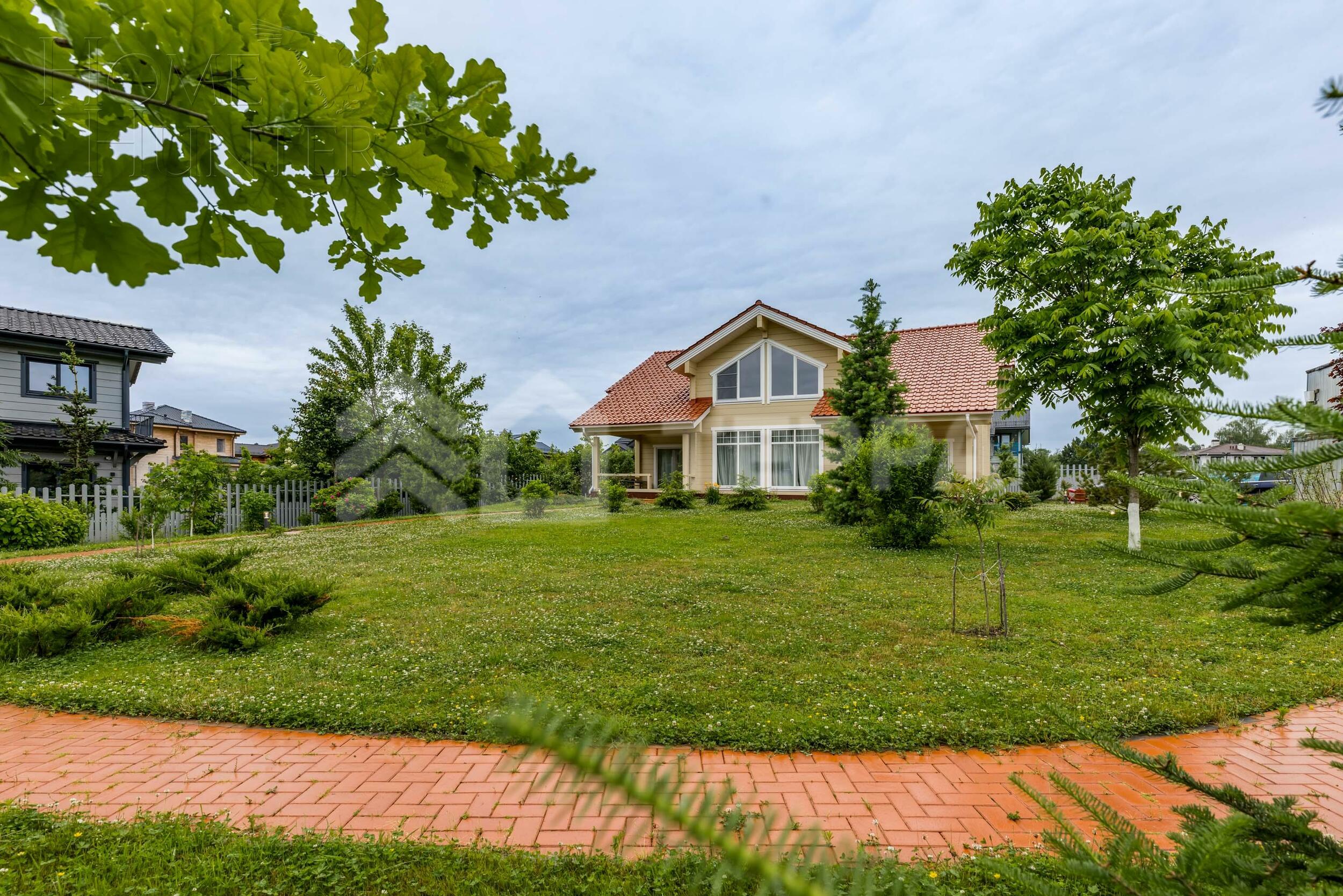 2-этажный коттедж 316 м² с отделкой