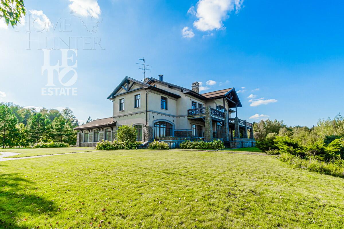 2-этажный коттедж 1 272.6 м² без отделки