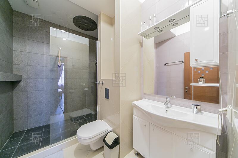 5-КОМН. КВАРТИРА С ОТДЕЛКОЙ 213.7 М² НА 5 ЭТАЖЕ