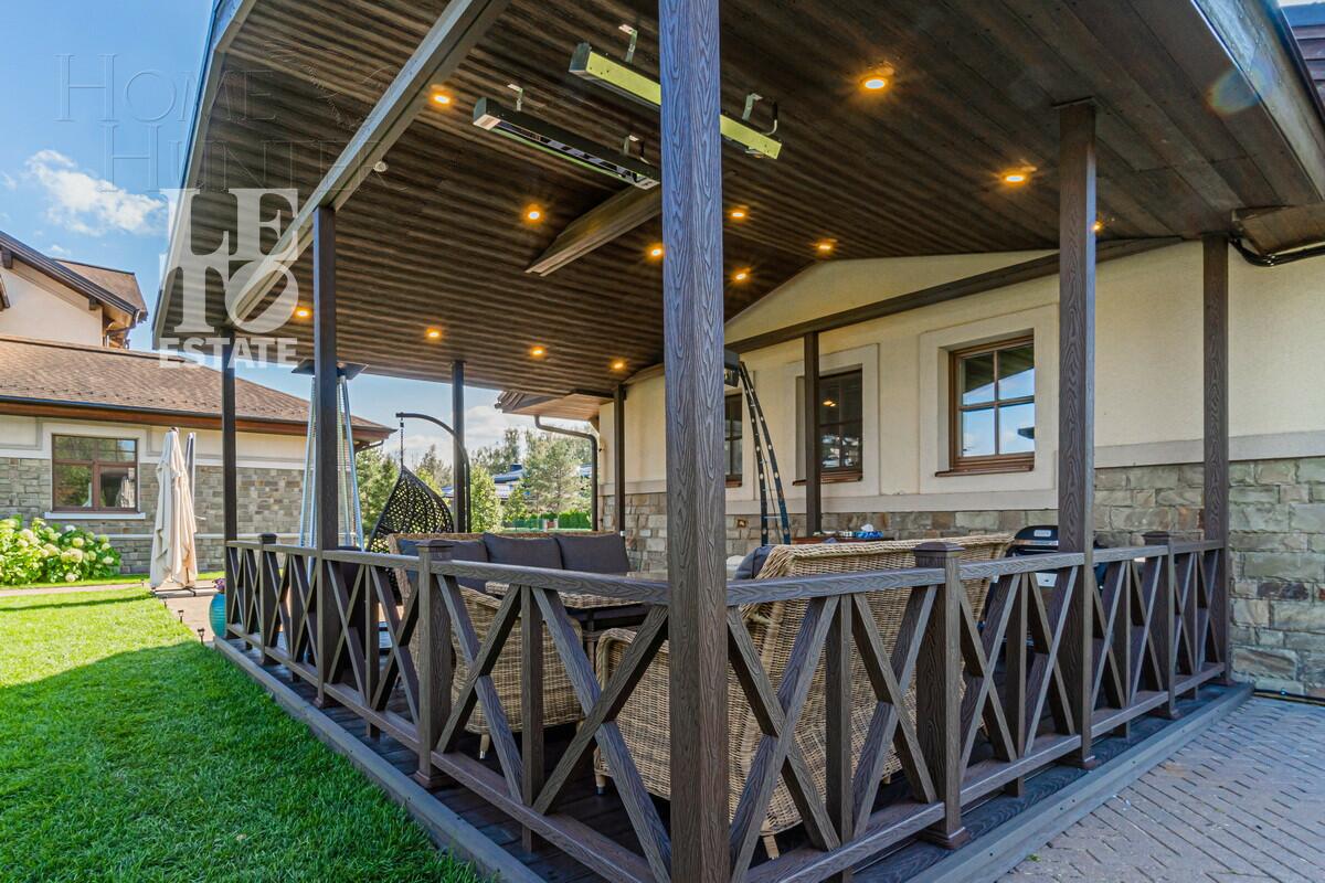 2-этажный коттедж 1 272.6 м² без отделки