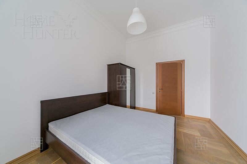 5-КОМН. КВАРТИРА С ОТДЕЛКОЙ 213.7 М² НА 5 ЭТАЖЕ