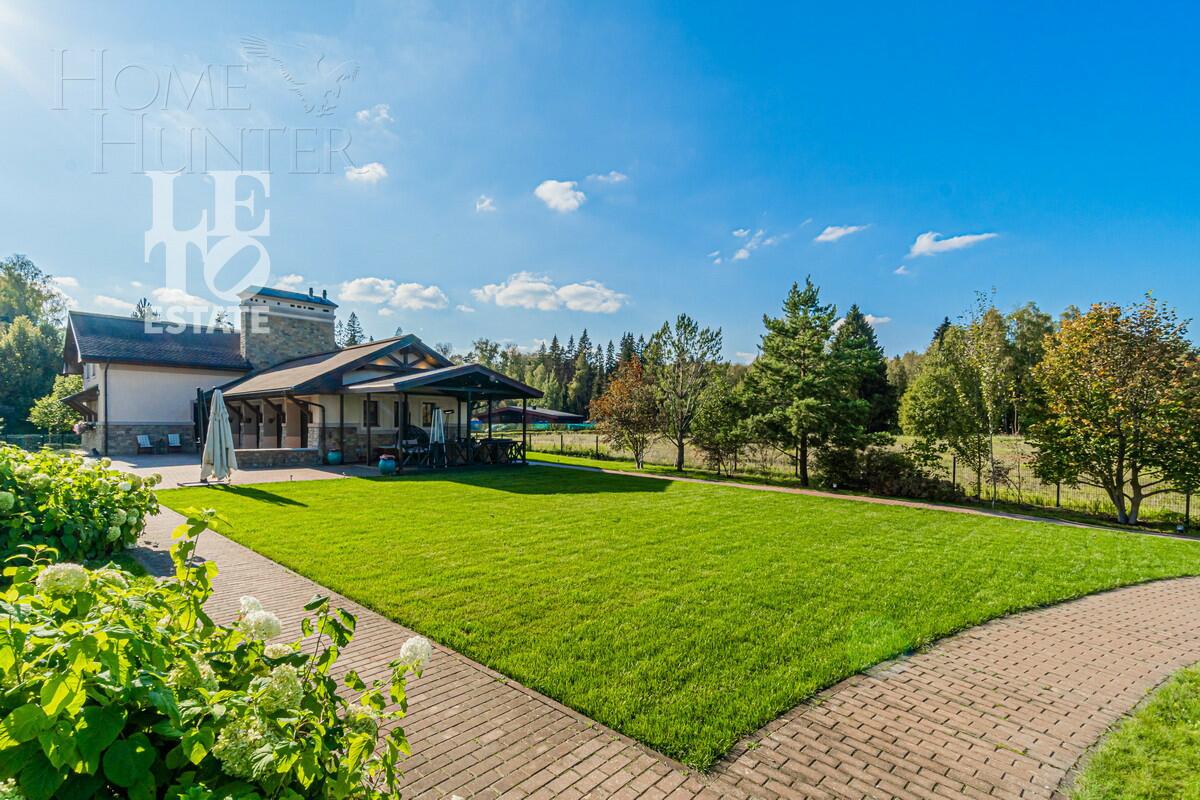 2-этажный коттедж 1 272.6 м² без отделки