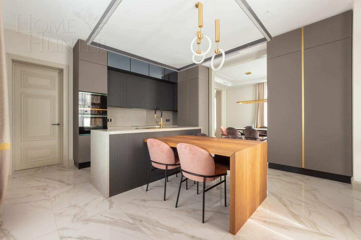 2-этажный коттедж 610 м² с отделкой