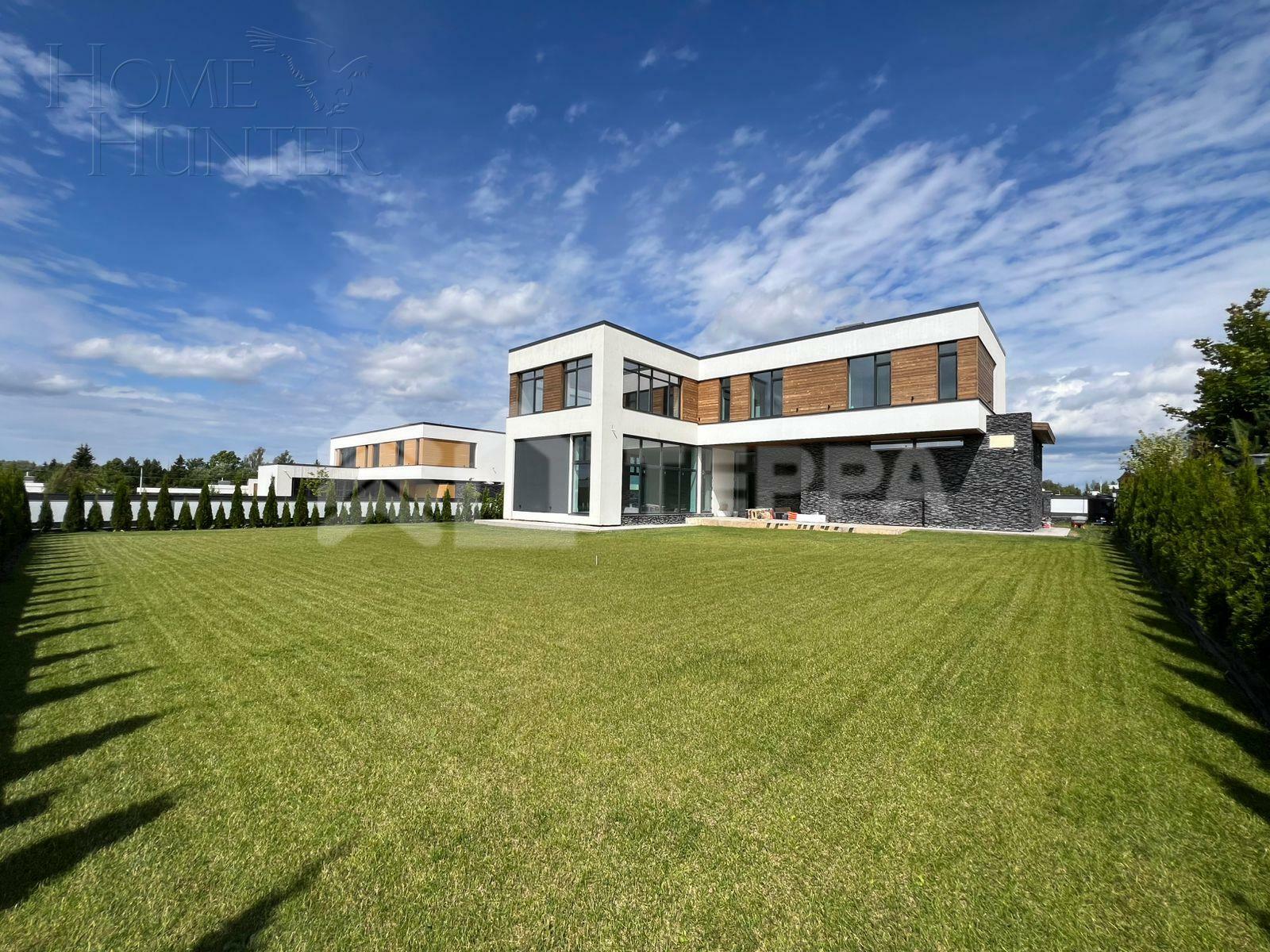 2-этажный коттедж 310 м² с отделкой