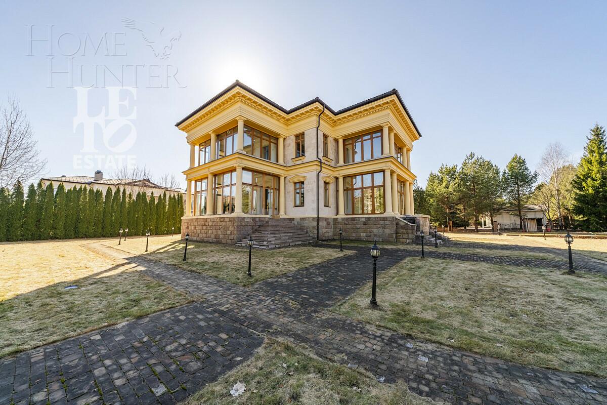 2-этажный коттедж 800 м² с отделкой