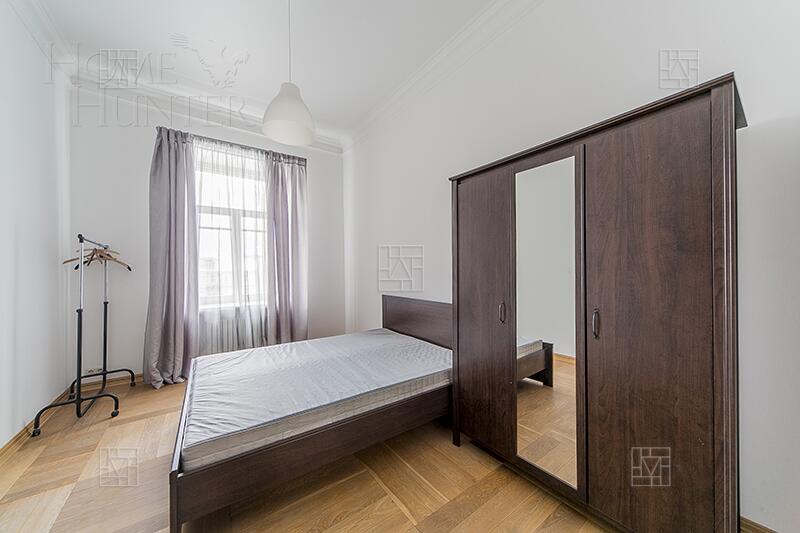 5-КОМН. КВАРТИРА С ОТДЕЛКОЙ 213.7 М² НА 5 ЭТАЖЕ