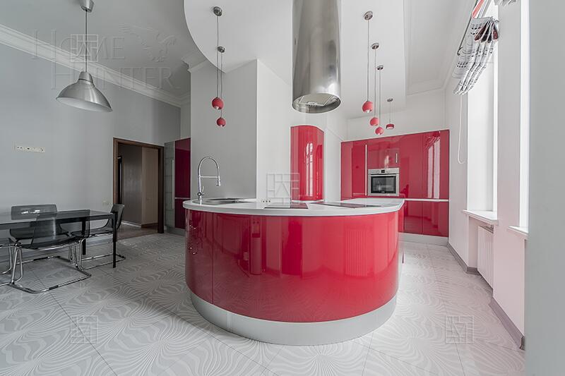 5-КОМН. КВАРТИРА С ОТДЕЛКОЙ 213.7 М² НА 5 ЭТАЖЕ