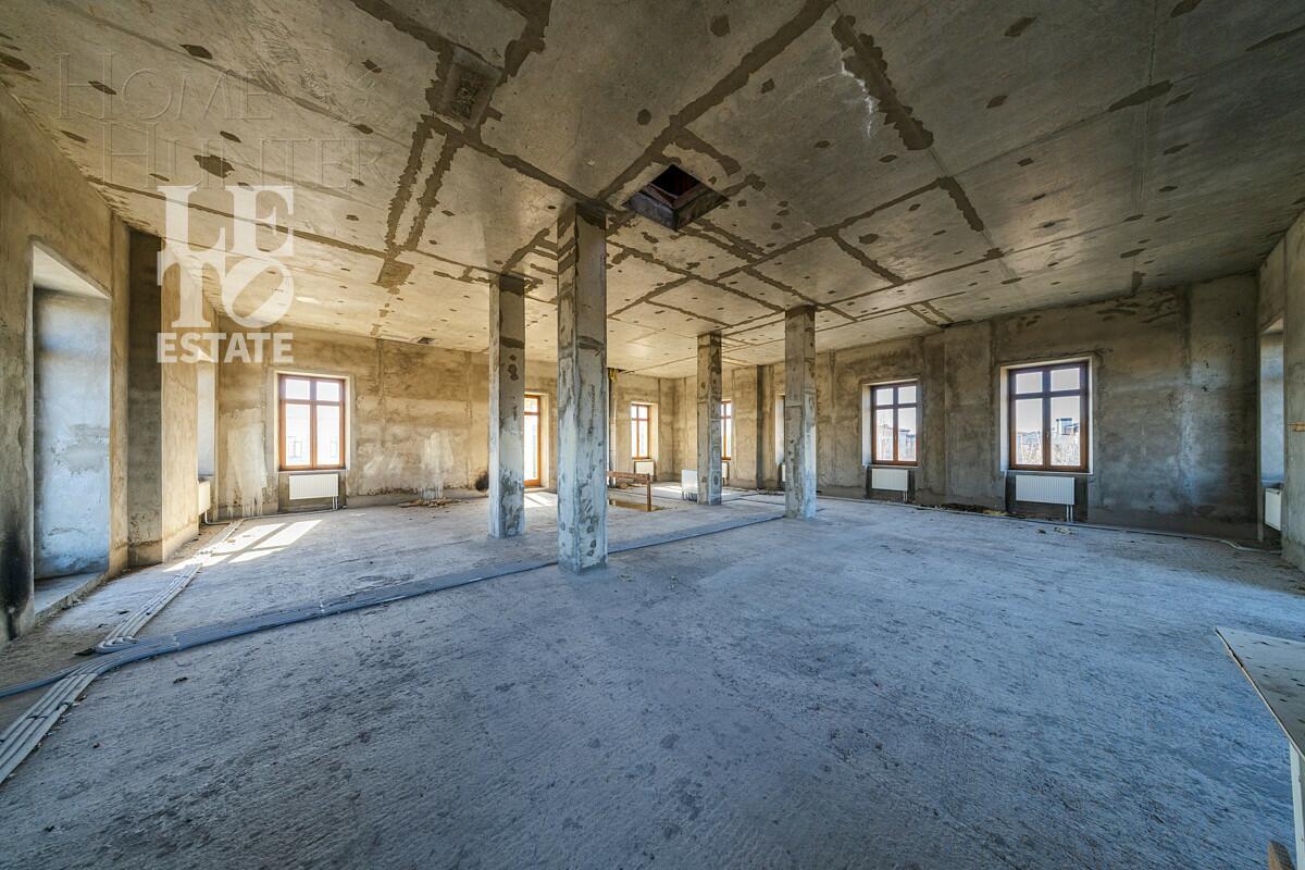 2-этажный коттедж 680 м² без отделки