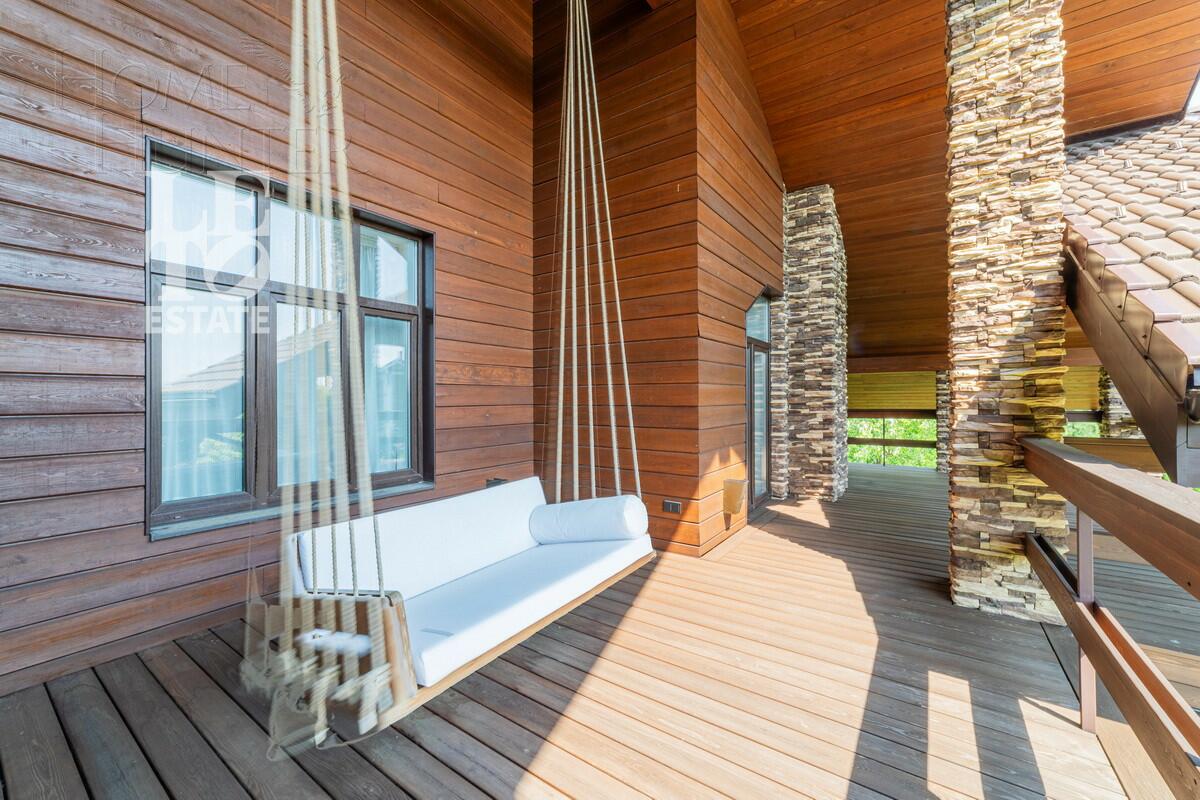 3-этажный коттедж 429 м² с отделкой