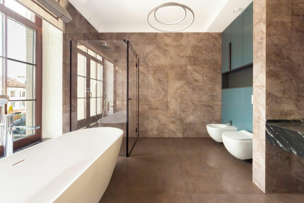 2-этажный коттедж 610 м² с отделкой