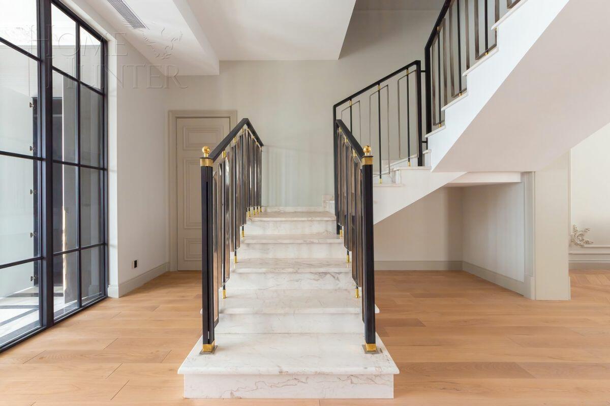 2-этажный коттедж 610 м² с отделкой