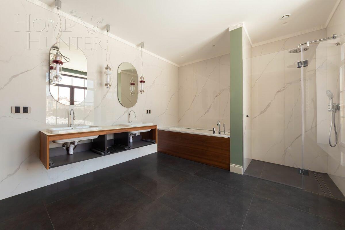 2-этажный коттедж 610 м² с отделкой