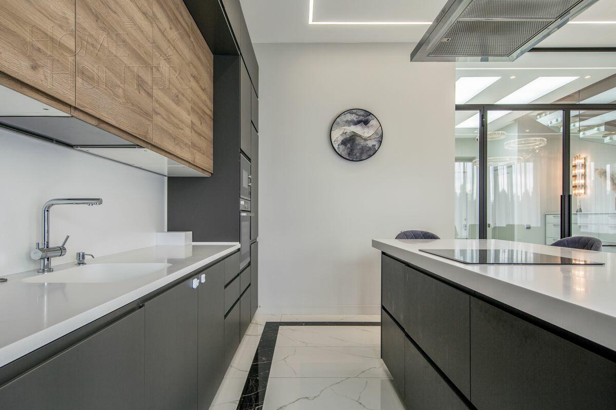 2-этажный коттедж 300 м² с отделкой