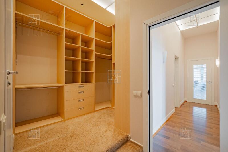 3-КОМН. КВАРТИРА С ОТДЕЛКОЙ 186 М² НА 37 ЭТАЖЕ