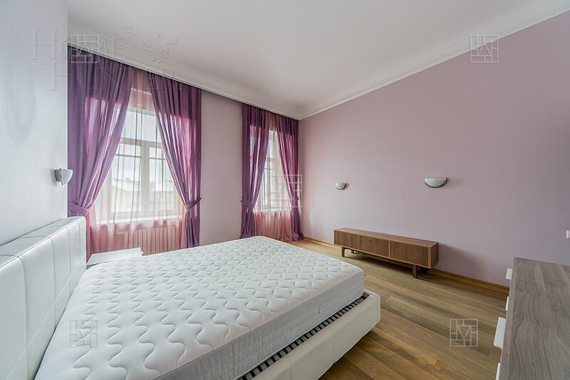 5-КОМН. КВАРТИРА С ОТДЕЛКОЙ 213.7 М² НА 5 ЭТАЖЕ