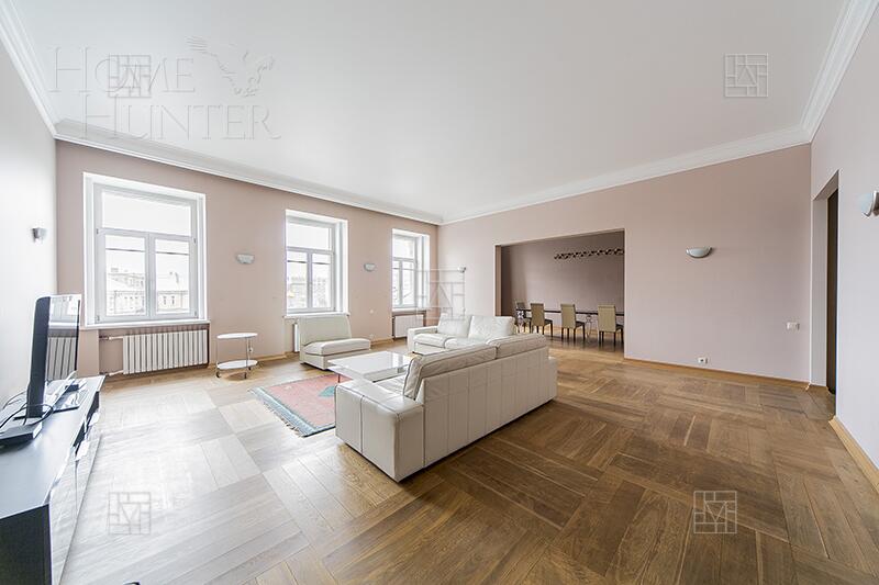 5-КОМН. КВАРТИРА С ОТДЕЛКОЙ 213.7 М² НА 5 ЭТАЖЕ