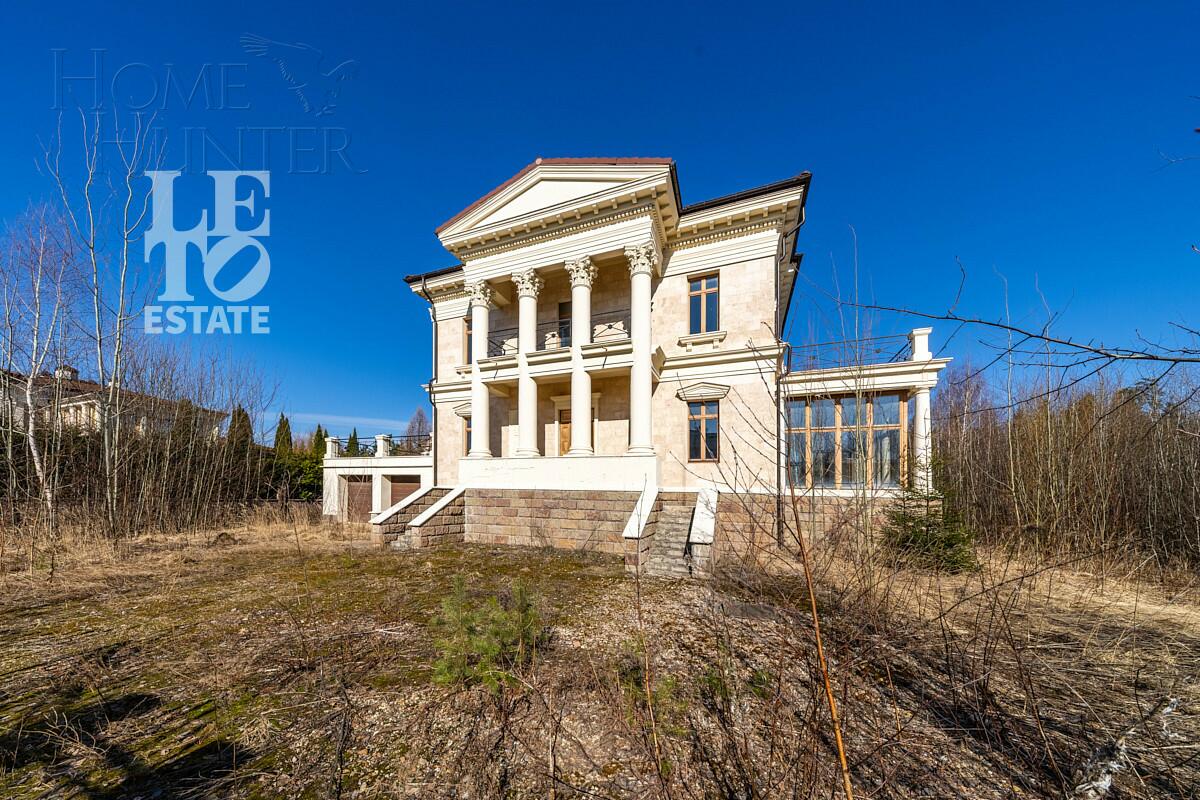 2-этажный коттедж 680 м² без отделки