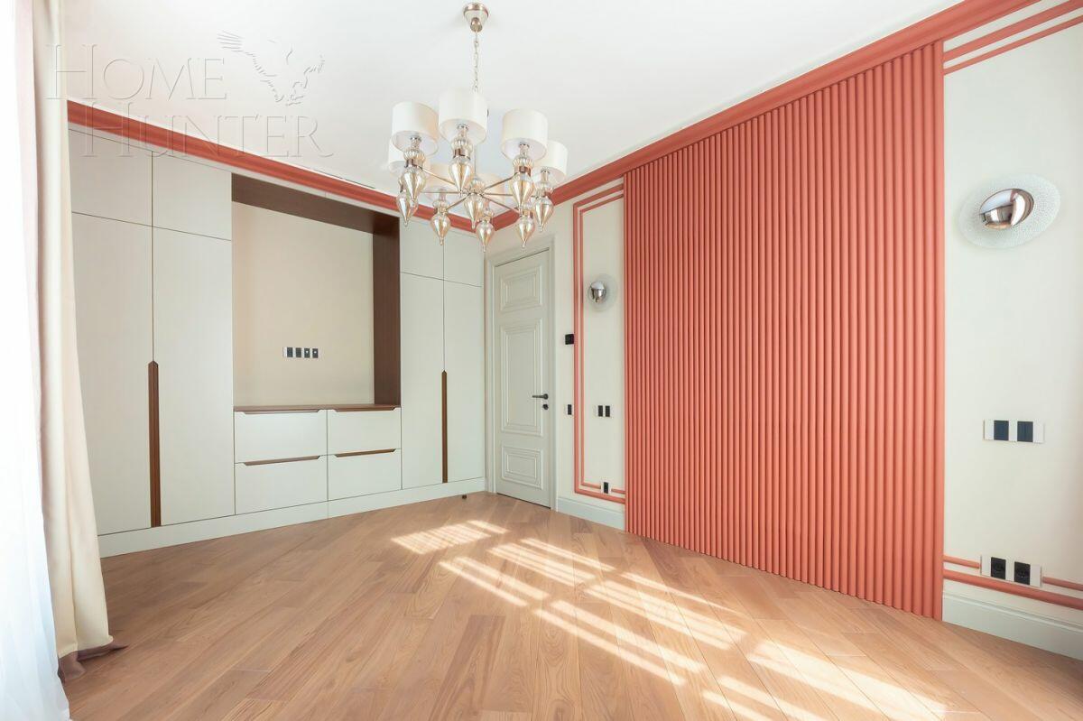 2-этажный коттедж 610 м² с отделкой