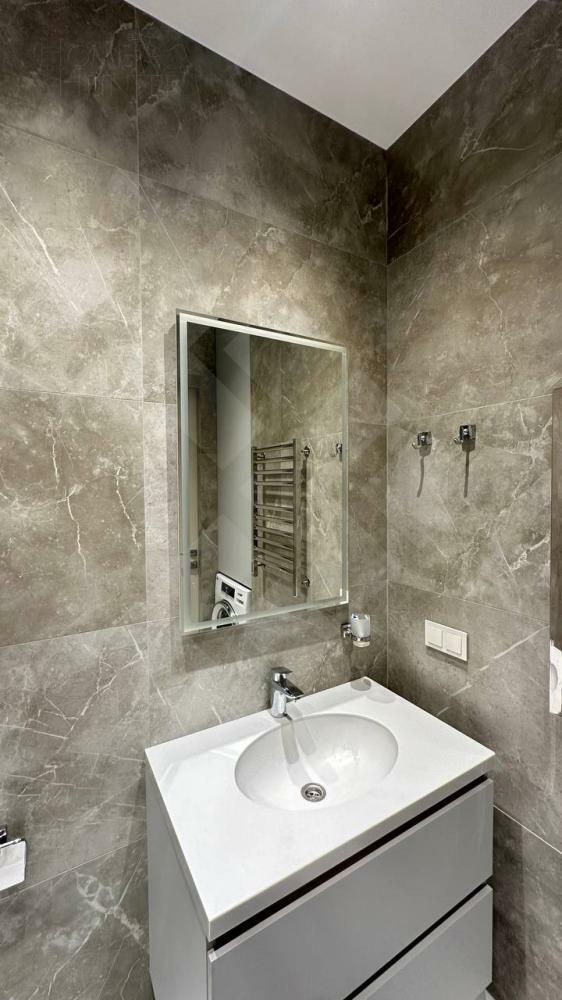 4-КОМН. КВАРТИРА С ОТДЕЛКОЙ 75 М² НА 18 ЭТАЖЕ