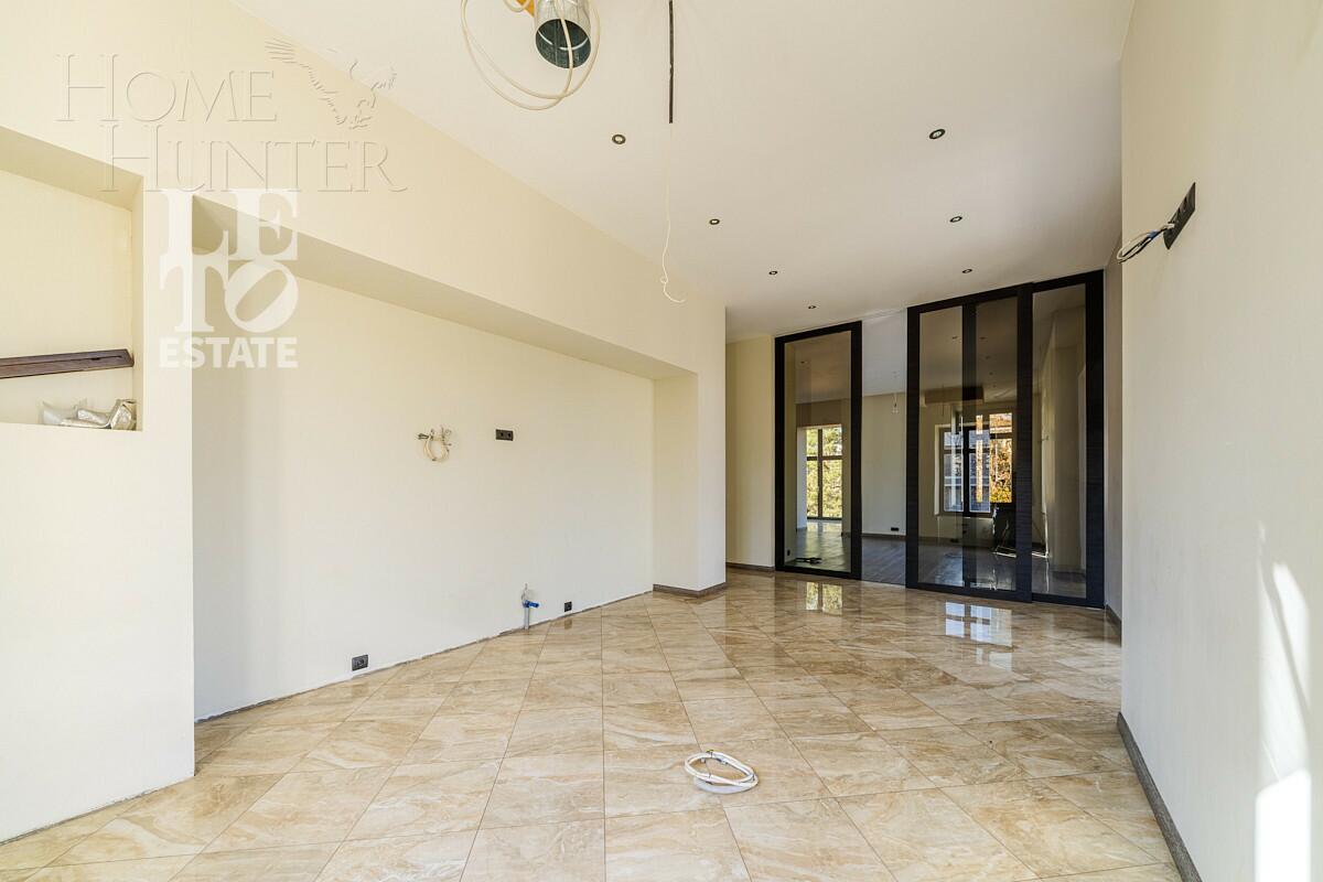 2-этажный коттедж 800 м² с отделкой