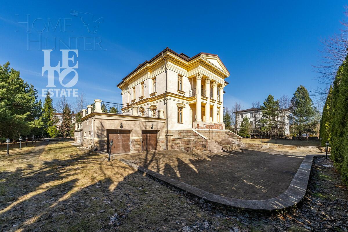 2-этажный коттедж 800 м² с отделкой