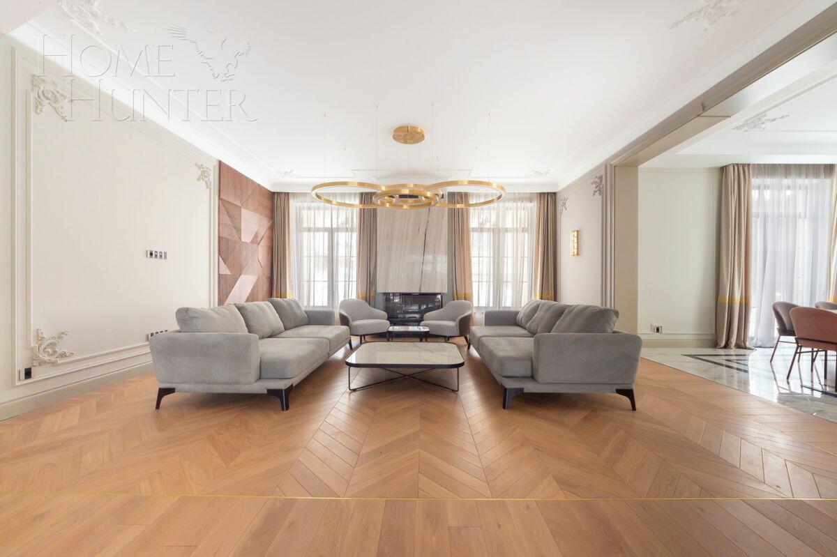 2-этажный коттедж 610 м² с отделкой